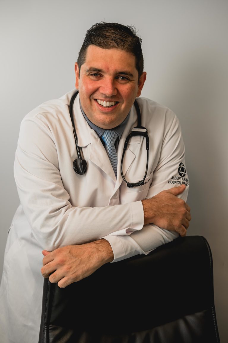 Dr. Gustavo Ferreira → Nefrologia & Clínica Médica